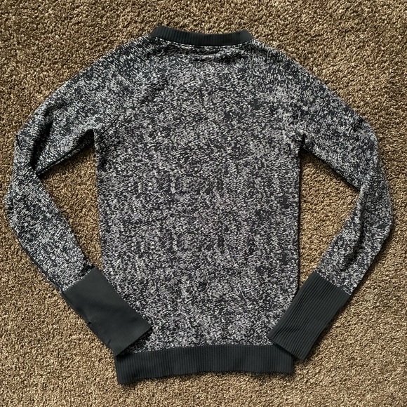 Lululemon Rest Less Pullover, Size S - Picture 4 of 5
